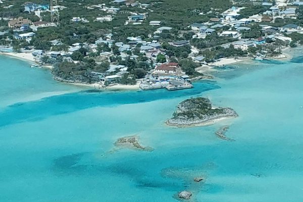 The History of Staniel Cay and Exuma Bahamas—From Pirates to Pig Island